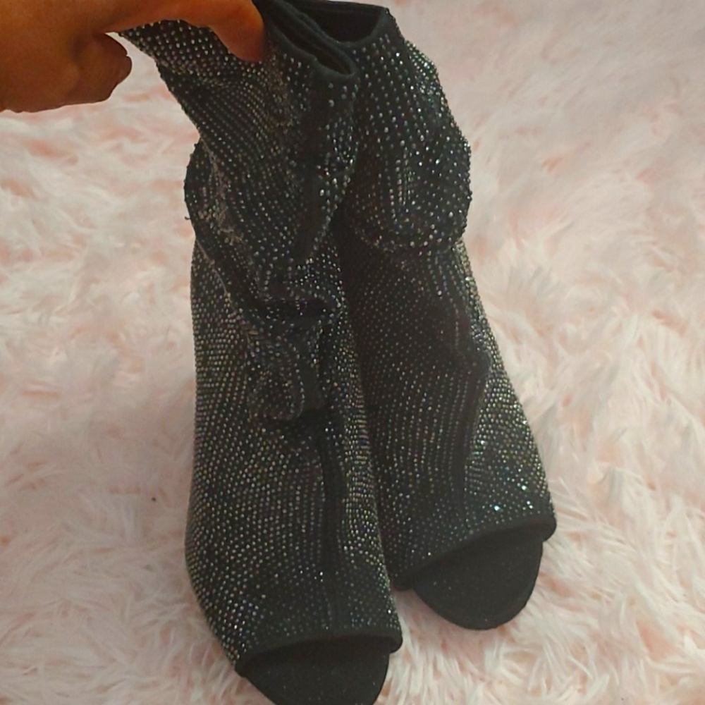 Black Jessica Simpson size 8